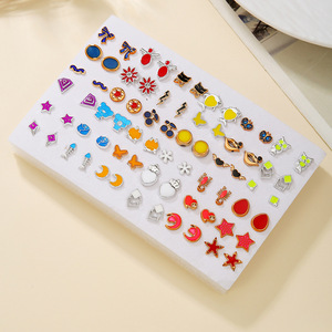 Ensemble de boucles d'oreilles en alliage, collection Printemps 2025, motifs fleur, cœur, nœud, géométriques, bijoux de mode pour femmes, origine Yiwu - Product Image 2