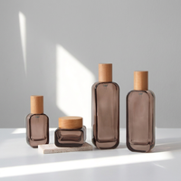 Flacon vaporisateur de parfum cylindrique de 50 ml, best-seller, pour voyage, emballage cosmétique vide, avec couvercle en bois et bouchon à vis, diffuseur à bâtonnets
