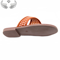 Sandales et pantoufles plates pour femmes, légères et respirantes, tendance et à la mode, nouvelle collection été, vente en gros de chaussures d'extérieur