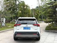 Toyota RAV4 2.0L CVT FWD Fashion Edition 5 places essence SUV 2022 d'occasion, exportation de voitures d'occasion LHD pour l'Afrique et le Moyen-Orient