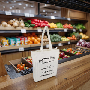 Custom Recyclable Cotton Tote <strong>Bag</strong> <strong>Handled</strong> Canvas Material with <strong>Plain</strong> Pattern Design for Outdoor Shopping for Supermarket Use