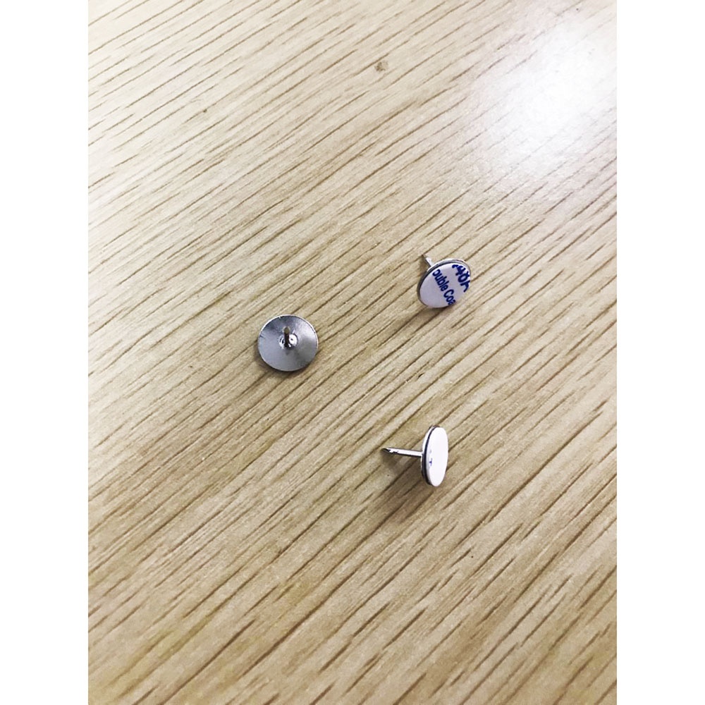 Мужская брошь маленькая заколка для воротника универсальная Противоударная легкая пряжка с наклейкой и шапкой-бабочкой