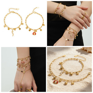 Regalo significativo per lei: <span class=keywords><strong>bracciale</strong></span> a doppio strato <span class=keywords><strong>con</strong></span> ciondoli a forma di peperoncino portafortuna e <span class=keywords><strong>campanella</strong></span>, regolabile in acciaio inossidabile - Product Image 2