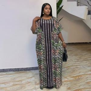 <span class=keywords><strong>Abito</strong></span> Bubu da Donna Stile Africano Nuovo Modello 2026, Moda Estiva Casual Ampio con Stampa Etnica e Dettagli Diamantati per Feste - Product Image 1