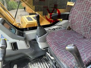 รถขุดไฮดรอลิกโคมัตสึ PC220 รุ่นปี 2023 น้ำหนัก 22 ตัน พร้อมเครื่องยนต์และปั๊มหลัก สภาพดีเยี่ยม มือสอง ราคาถูก - Product Image 6