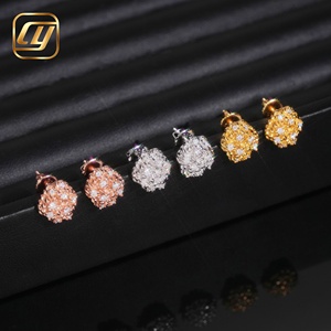 Boucles d'oreilles clous en argent sterling S925, moissanite taillée CNC, entièrement pavées, style 'Iced Out', forme pépite irrégulière, bijoux Hip Hop - Product Image 5