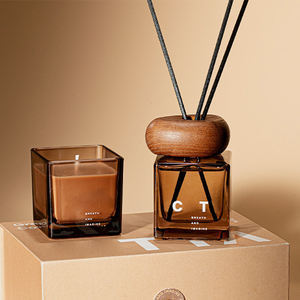 Articles de décoration intérieure de luxe en vrac, porte-bougie en <span class=keywords><strong>bois</strong></span>, récipients à bougies en verre carrés vides décoratifs avec couvercle - Product Image 4