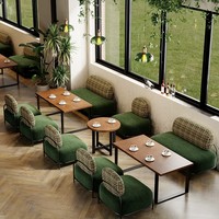 Ensemble de mobilier de restaurant moderne sur mesure : tables à manger, chaises, banquettes de loisirs, canapés pour usage commercial, idéal pour l'extérieur, les hôtels et la restauration.