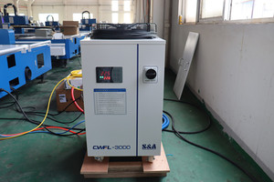 Máquina de Corte Láser de Fibra CNC de 3KW, Tipo Único, CNCColgar 3015, para Metal - Product Image 4