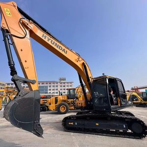 รถขุดไฮดรอลิกมือสอง HYUNDAI รุ่น R220-9S จากเกาหลี น้ำหนัก 22 ตัน 210 220 225 9S 22Ton แบบตีนตะขาบ ควบคุมด้วยวิทยุ เหมาะสำหรับงานดิน - Product Image 5