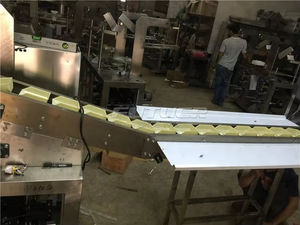 Máquina Multifunción para Llenado y Sellado de Chiles y Especias para Alimentos, Bebidas, Ropa, Bolsas de Papel y Plástico - Product Image 4