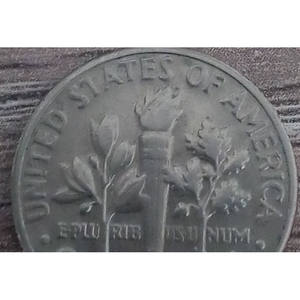 1978 Roosevelt Dime con errores-Letras de "EN DIOS CONFIAMOS" - Product Image 4