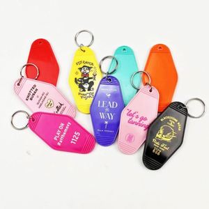 Llaveros de Plástico con Logotipo Personalizado, Diseño Retro Vintage para Motel/Hotel, con Brillantina y Colores Variados, Venta al Por Mayor - Product Image 2