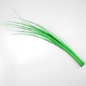 Plumes d'autruche bon marché de 40 à 50 cm, plumes d'autruche rayées, épines, plumes pour l'artisanat, le bricolage, la chapellerie, les fascinateurs de course, les couvre-chefs - Product Image 2