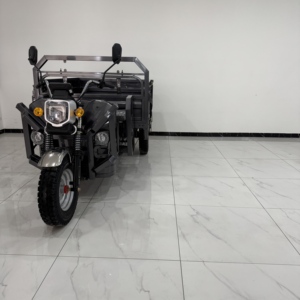 รถสามล้อไฟฟ้าคุณภาพสูงสำหรับผู้ใหญ่ รถสามล้อบรรทุกสินค้ากำลังสูง 3000 วัตต์ สำหรับขนถ่ายสินค้า - Product Image 4