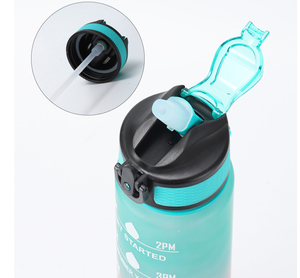 Bouteille d'eau de sport givrée non toxique avec paille, marqueur de temps étanche pour le bureau, l'école et l'entraînement pour faire bouillir l'eau. - Product Image 5