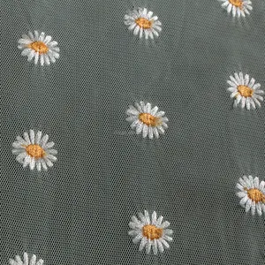 Modische Sonnenblumen-Stickerei Tullstoff atmungsaktiv Braut Hochzeit Netz gestrickt Zubehör Stoff