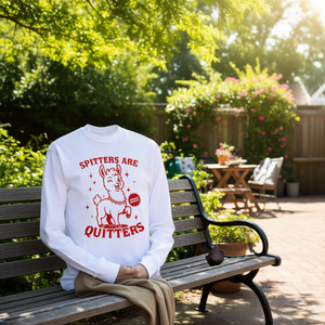 T-shirt à manches longues unisexe à col rond avec impression sérigraphiée « Spitters Are Quitters» humoristique pour adultes, vêtement promotionnel - Product Image 3