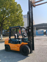 Chariot élévateur japonais de 3 tonnes, fabrication soignée, stabilité robuste, puissant, maniabilité réactive et conçu pour durer