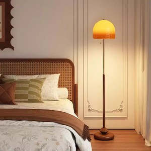 Lampadaire classique de style champignon avec LED au design médiéval moderne du Bauhaus pour chambre ou salon de fille - Product Image 6