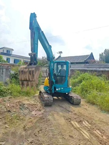 Mini-excavatrice sur chenilles 5 tonnes modèle 2022 avec godet de creusement de 0,12 m³ d'occasion, équipement de construction motorisé - Product Image 2
