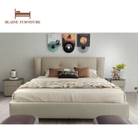 BLAINE 078 Modernes Original Neuankömmling Kingsize-Bett mit Hohen Beinen Echtes Leder Kiefernholz Stahlbeine Schlafzimmermöbel Bestseller