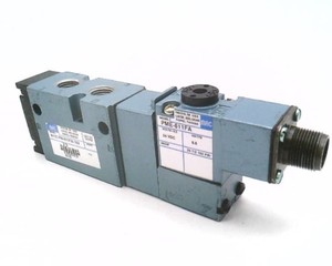 811C-PP-611AA-152ตัวควบคุม PLC โมดูล24VDL 8AI ใหม่ของแท้6AO สินค้าใหม่ - Product Image 3