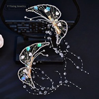 Pince à cheveux papillon en cristal élégante et luxueuse, accessoire de mariage unique fait main avec pompon pour mariée