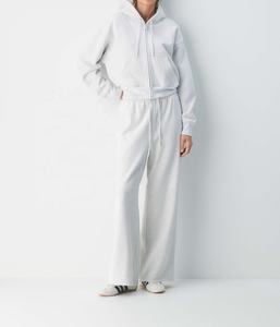 Nuovi <span class=keywords><strong>Pantaloni</strong></span> Sportivi OEM alla Moda, Grigio Chiaro, Gamba Larga Dritta, <span class=keywords><strong>Pantaloni</strong></span> da Jogging in Cotone per <span class=keywords><strong>Donna</strong></span> - Product Image 2