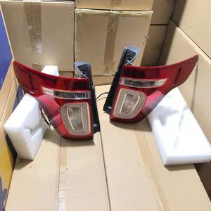 ไฟท้ายไฟท้ายไฟท้ายไฟท้ายไฟท้ายรถยนต์สำหรับ Ford Explorer 2011 - 2015 BB5Z13404C BB5Z13405C แบบ USA - Product Image 2
