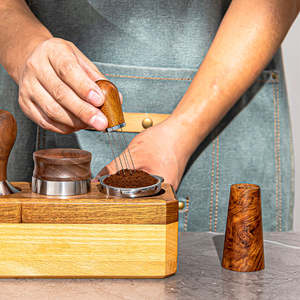 Herramienta WDT de Acero Inoxidable Reutilizable, Distribuidor de Café con Base para Agitar Polvo Suelto - Product Image 3