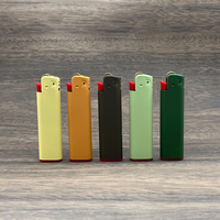 Nouveau Briquet à Flamme et Silex, Rechargeable au Gaz Butane, en Caoutchouc et Métal, avec Impression UV, Personnalisation en Gros pour Cadeaux Publicitaires à Logo Personnalisé