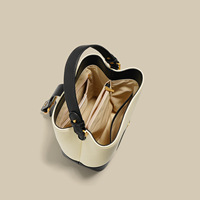 Sac à main en cuir véritable pour femme avec rivets, sac fourre-tout de luxe en cuir, sac à bandoulière durable, sac seau tendance