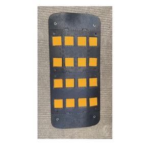 Vente en gros d'usine : Nids de poule en caoutchouc robustes et de haute qualité pour la sécurité routière - Product Image 3