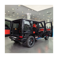 Kit de mise à niveau de l'intérieur avec tableau de bord numérique et console centrale pour Mercedes G Wagon 2025 (W463 à W465) conduite à droite