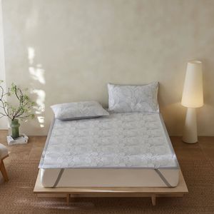 Parure <span class=keywords><strong>de</strong></span> draps 3 pièces LIIESEN en viscose et soie glacée, avec drap-housse, drap <span class=keywords><strong>plat</strong></span> et taies d'oreiller, rafraîchissante et lavable en machine - Product Image 5