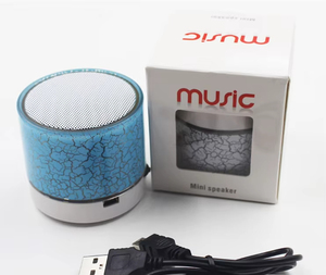 Al Aire Libre portátil A9 inalámbrico estéreo LED altavoces RGB iluminación Mini 5W Salida de Audio impermeable con micrófono al por mayor - Product Image 2