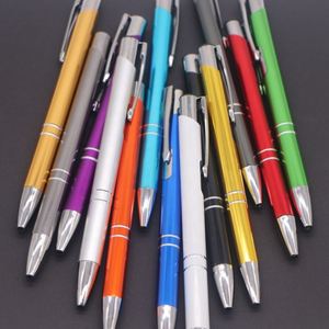 Stylo bille classique en métal avec impression de logo personnalisée, options multicolores, encre bleue/noire rechargeable, pour usage promotionnel - Product Image 3