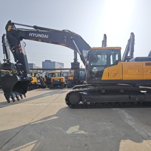 Excavadora Hyundai R305LC-9 Usada, Modelo 2023, 30 Toneladas de Peso Operativo, Capacidad de Cucharón de 1.38 m, Componentes Principales Incluidos - Product Image 1