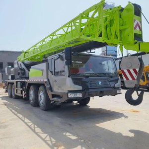 Grue sur camion tout-terrain Zoomlion 50 tonnes durable, équipée d'un moteur Weichai pour les travaux sur chantier - Product Image 1