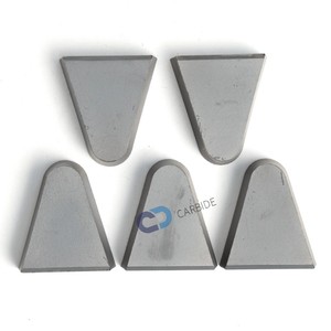 أطراف لحام كربيد مسننة مخصصة عالية الجودة YG8 YG10.2 YG12x أطراف لحام كربيد التنغستن - Product Image 2