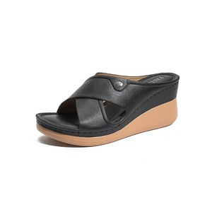 Sandalias de cuña de piel sintética rosa para mujer, con punta abierta, sin cordones, tacón bajo, plataforma cómoda, zapatos de verano, envío directo - Product Image 2