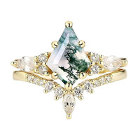 Bague en argent sterling plaqué or et rhodium avec alexandrite taille émeraude – Parfaite pour mariage, fiançailles, anniversaire ou soirée