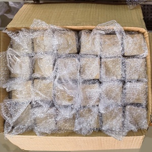 FENGJUN Luxury Customizable Glass <strong>Candle</strong> Jars Soy Wax Empty Square Container for Christmas and Valentine's Day - Product Image 6