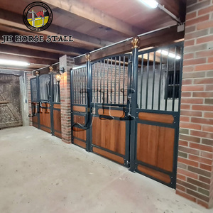 Portes d'écurie commerciales à fort trafic avec quincaillerie renforcée, dotées de panneaux avant de box pour chevaux durables et sécurisés - Product Image 4