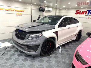 ชุดแต่งไวด์บอดี้สำหรับรถยนต์ GLE Coupe รุ่นใหม่ ชุดแต่งรอบคัน ประกอบด้วยสปอยเลอร์กันชนหน้าและหลัง - Product Image 6