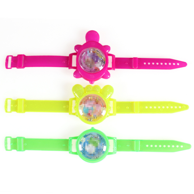 China Hot Sale New Design Small Gift Funny Labyrinth Kids Watch Toy