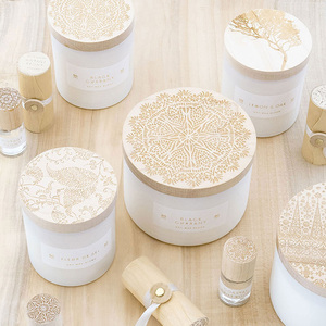 Emballage de couvercle en bois imprimé gravé au laser du Vietnam pour bougeoirs en verre cylindrique et bocaux à bougies - Product Image 5