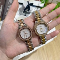 Montres de luxe Scottie 9617 à quartz en acier inoxydable avec logo personnalisé et étanche pour femmes