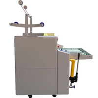 Feuille de prix usine de SWFM720A pour rouler la machine de plastification de largeur de papier de 690mm Machine à plastifier manuelle de taille A2 avec fonction d'enroulement
